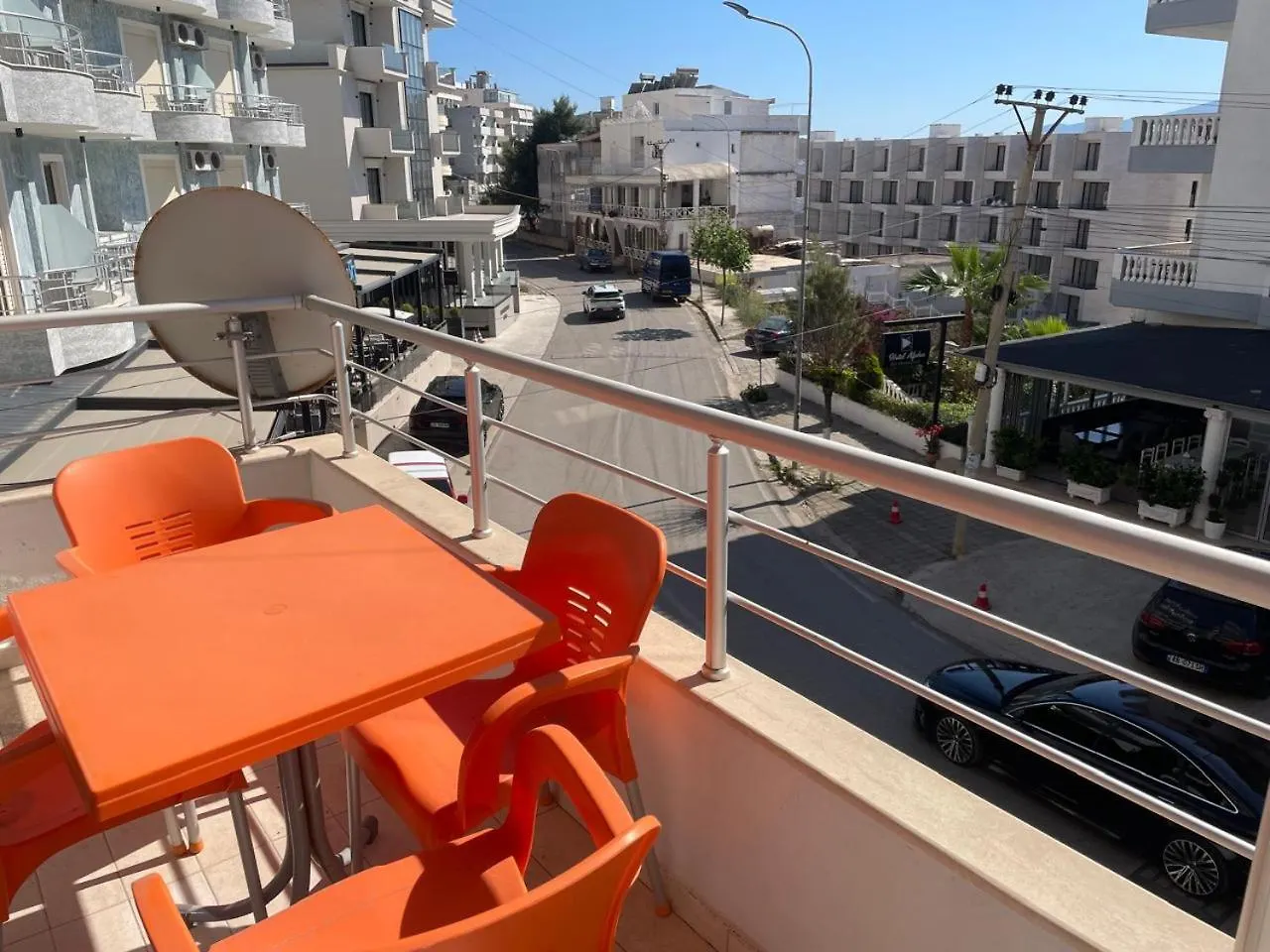 Apartment Henri ساراندا